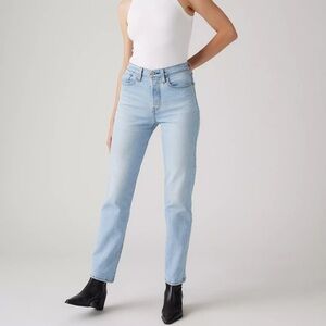 Levi's // Wedgie Straight Jeans